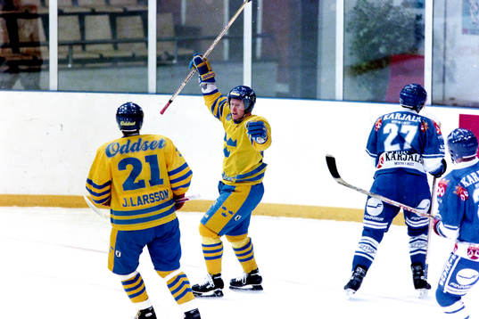 Andreas Dackell, Sverige jublar
