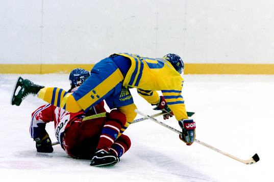 Håkan Åhlund, Sverige och Zdenek Sedlar, Tjeckien