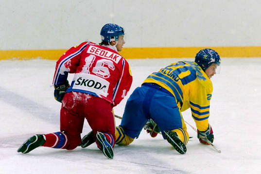 Håkan Åhlund, Sverige och Zdenek Sedlar, Tjeckien