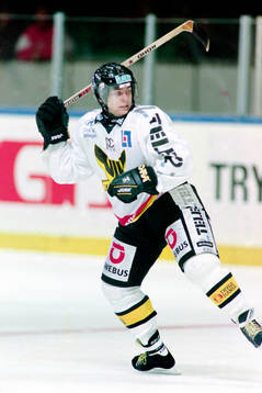 Mikael Pettersson, Västerås