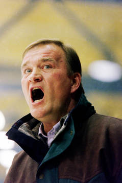Esko Nokelainen, tränare i Troja