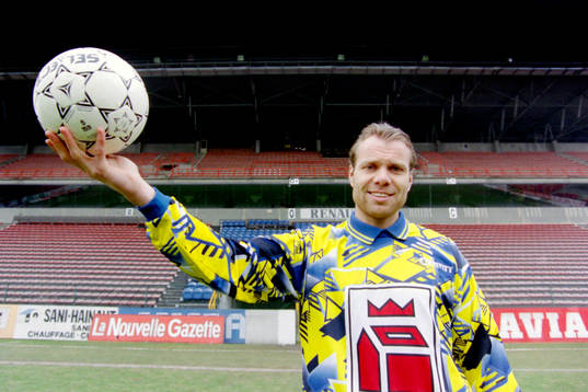 Lasse Eriksson, målvakt i Charleroi
