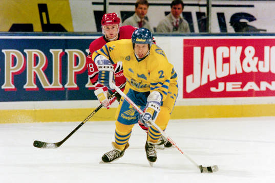 Tomas Jonsson, Sverige