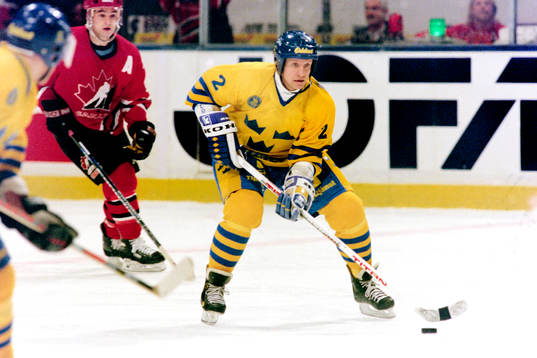 Tomas Jonsson, Sverige