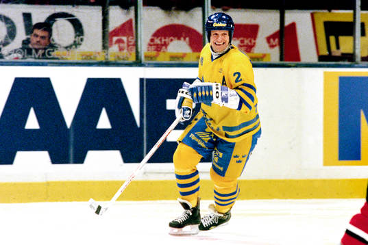 Tomas Jonsson, Sverige