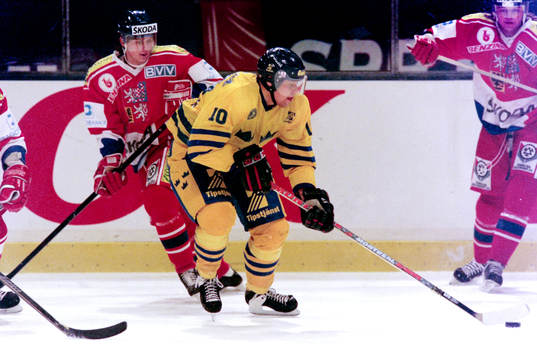 Tomas Holmström, Sverige
