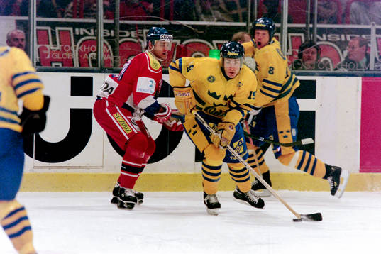 Mattias Johansson, Sverige