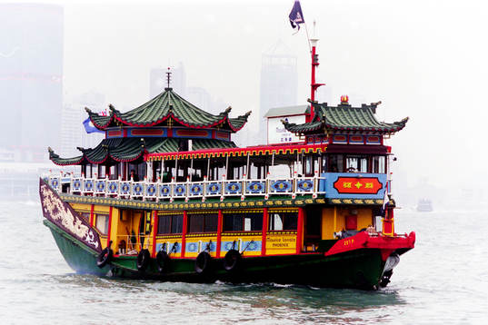 En båt i Hongkong