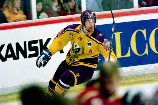 Roger Johansson, Färjestad jublar