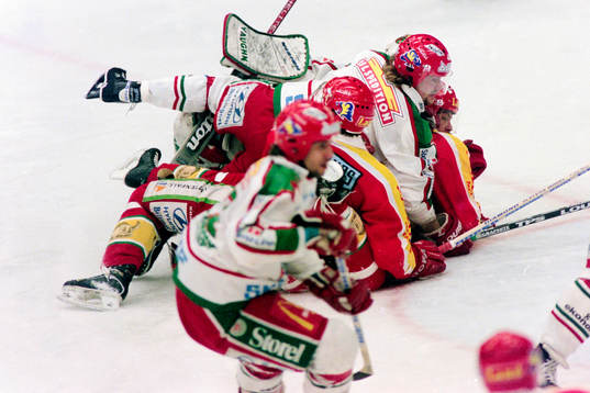 Ishockey, Elitserien, Semifinal, Modo - Västra Frölunda,