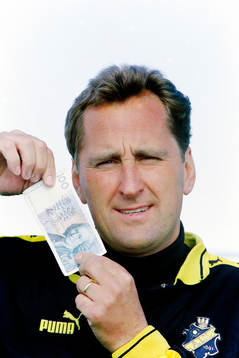 Erik Hamrén, tränare i AIK