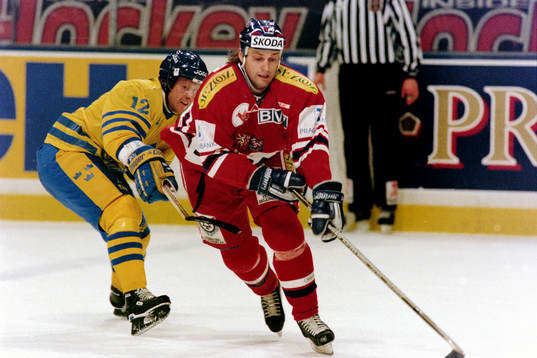 Andreas Dackel, Sverige