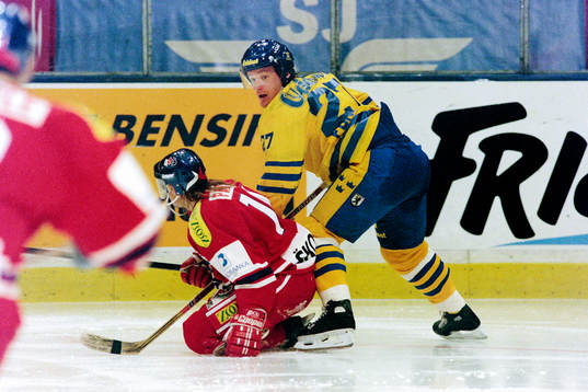 Tomas Forslund, Sverige