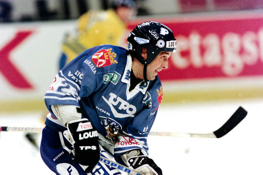 Hannu Virta, Finland
