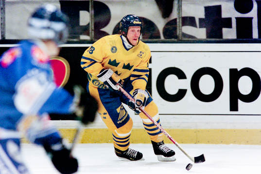 Jonas Bergqvist, Sverige
