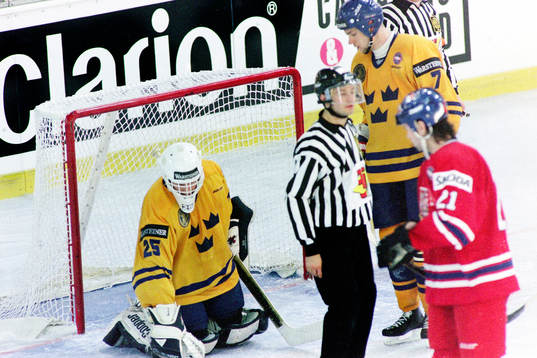 Boo Ahl, målvakt, Sverige