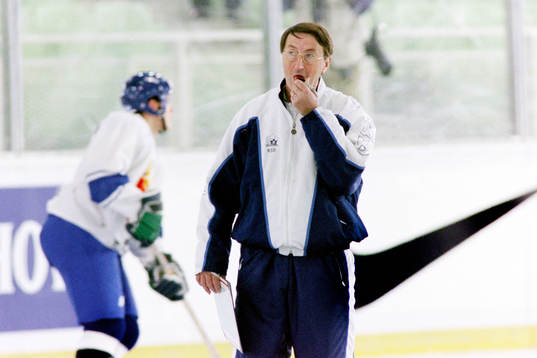 Curt Lindström, förbundskapten, Finland