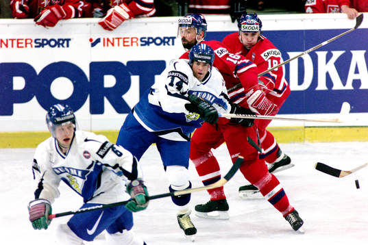 Raimo Helminen, Finland