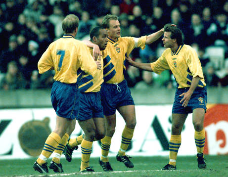 Martin Dahlin kramas om