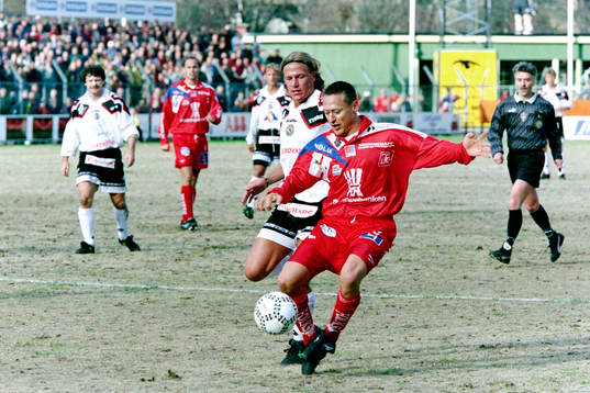 Bläddra bland fler bilder av Fotboll, Allsvenskan, Örebro - Umeå FC, 1-1