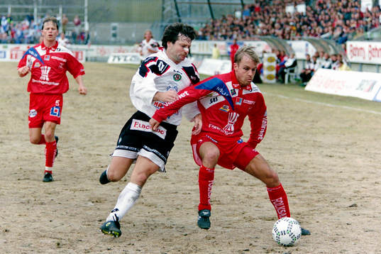 Miroslaw Kubisztal, Örebro i ryggen på en umeåspelare