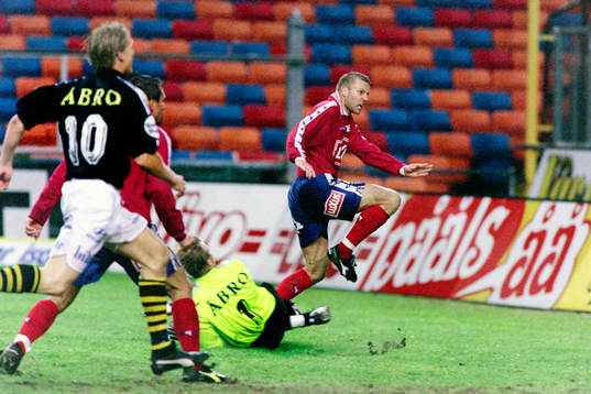 Hans Eklund, Öster överlistar Magnus Hedman, målvakt i