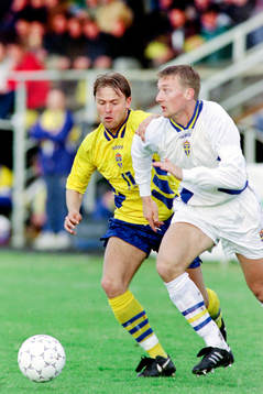 Erik Wahlstedt, Sverige U21 uppvaktar Stefan Landberg,