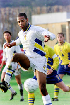 Pascal Simpson, Sverige B