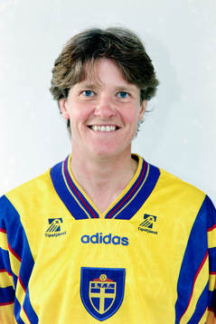 Pia Sundhage, Sverige