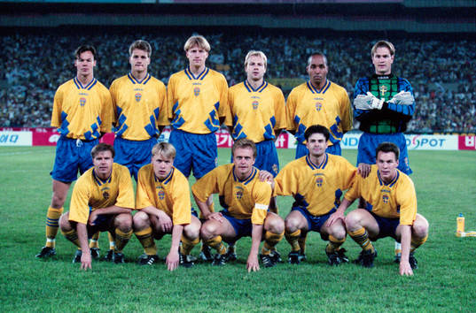 Bakre raden fr. v: Joachim Björklund, Gary Sundgren,