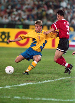Niclas Alexandersson laddar