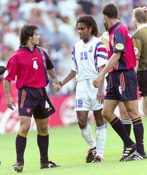 Football, Uefa EURO 1996 (England), Group B, France - Spain