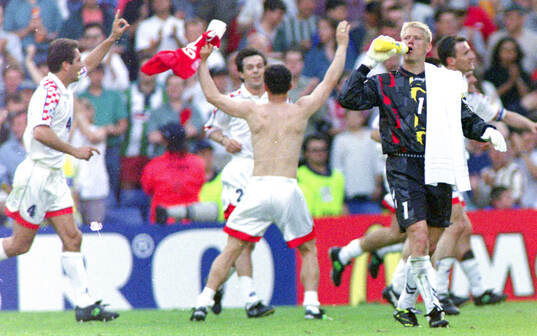 Football, Uefa EURO 1996 (England), Group D, Croatia -