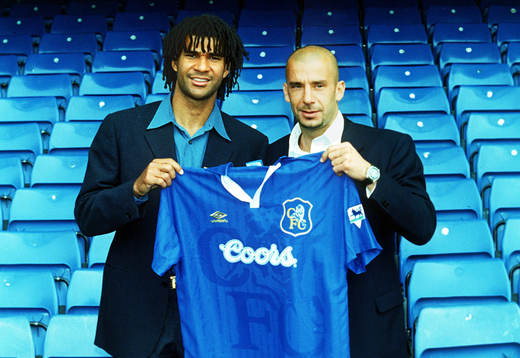 Ruud Gullit, manager, och Gianluca Vialli, Chelsea