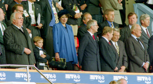 Football, Uefa EURO 1996 (England), Final, Germany - Czech
