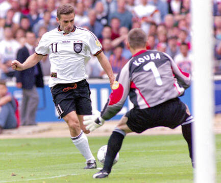 Football, Uefa EURO 1996 (England), Final, Germany - Czech