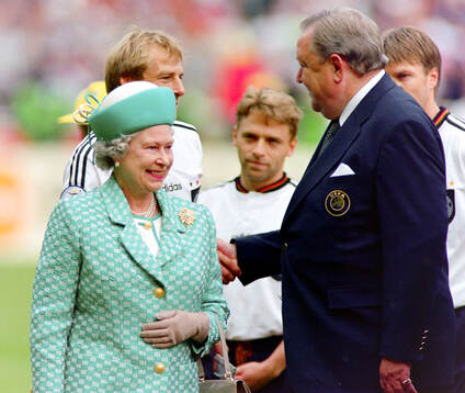 Football, Uefa EURO 1996 (England), Final, Germany - Czech