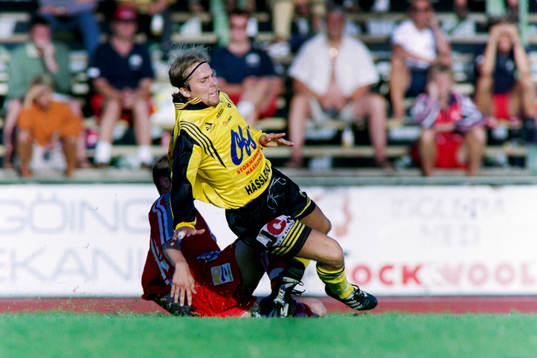 Bläddra bland fler bilder av Fotboll, Div 1 Södra, IFK Hässleholm - Stenungsund, 0-0