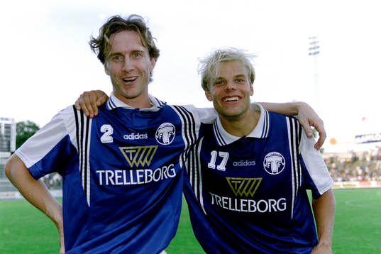 Målskyttarna Patrik Larsson och Andreas Hermansson,
