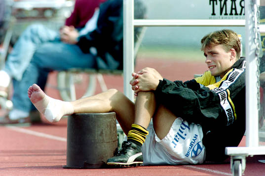 Mattias Johansson, AIK med sin skadade fot