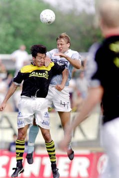 Cesar Pacha, AIK och Jonas Wirmola, Malmö i en nickduell