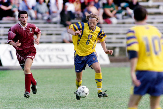 Joakim Persson, Sverige