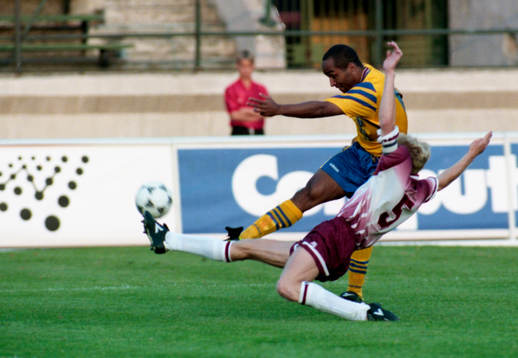 Martin Dahlin, Sverige