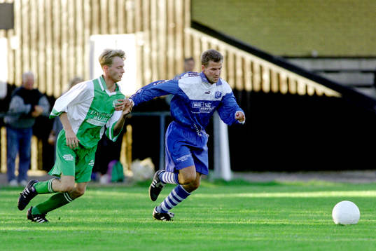 Match på Tornevallen mot Forsby i gröna tröjor