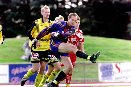 o960908 Fotboll, Div 1 Södra, IFK Hässleholm - Elfsborg,