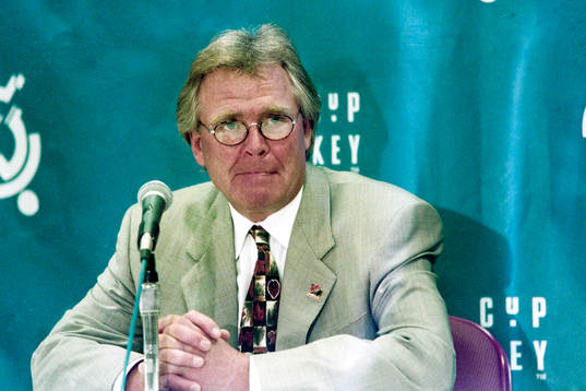 Glen Sather tränare i Kanada
