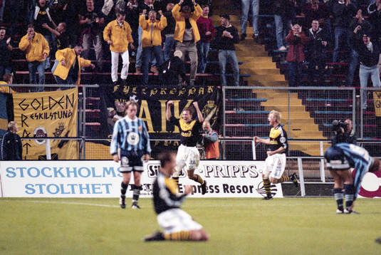 Krister Nordin och Johan Mjällby, AIK jublar