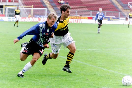 Fredrik Ljungberg, Halmstad stoppas av Pierre Gallo, AIK