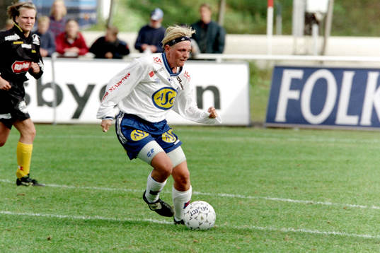 Fotboll, damer, Final, Folksam Cup, Älvsjö - Bälinge, 2-1
