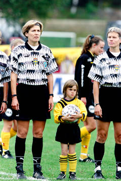 Fotboll, damer, Final, Folksam Cup, Älvsjö - Bälinge,